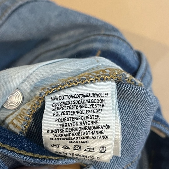 Free People Womens sz 25 waist‎ distressed blue denim jeans with frayed ankles - Picture 4 of 5